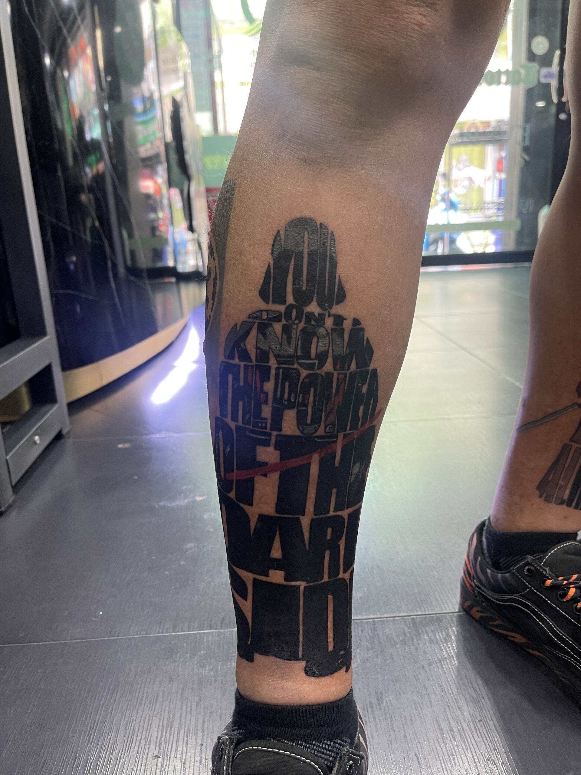 Star trek, Darth Vader, Shin Tattoo. We have highly skilled tattoo artists at Lethal Ink Tattoo in Pattaya. We are known for Japanese, Chicano, Realistic, New School, Old School, Neo Thai, Blackwork, and Bamboo Tattooing. Star trek, Darth Vader, Shin Tattoo, Lethal Ink, Pattaya, 2024