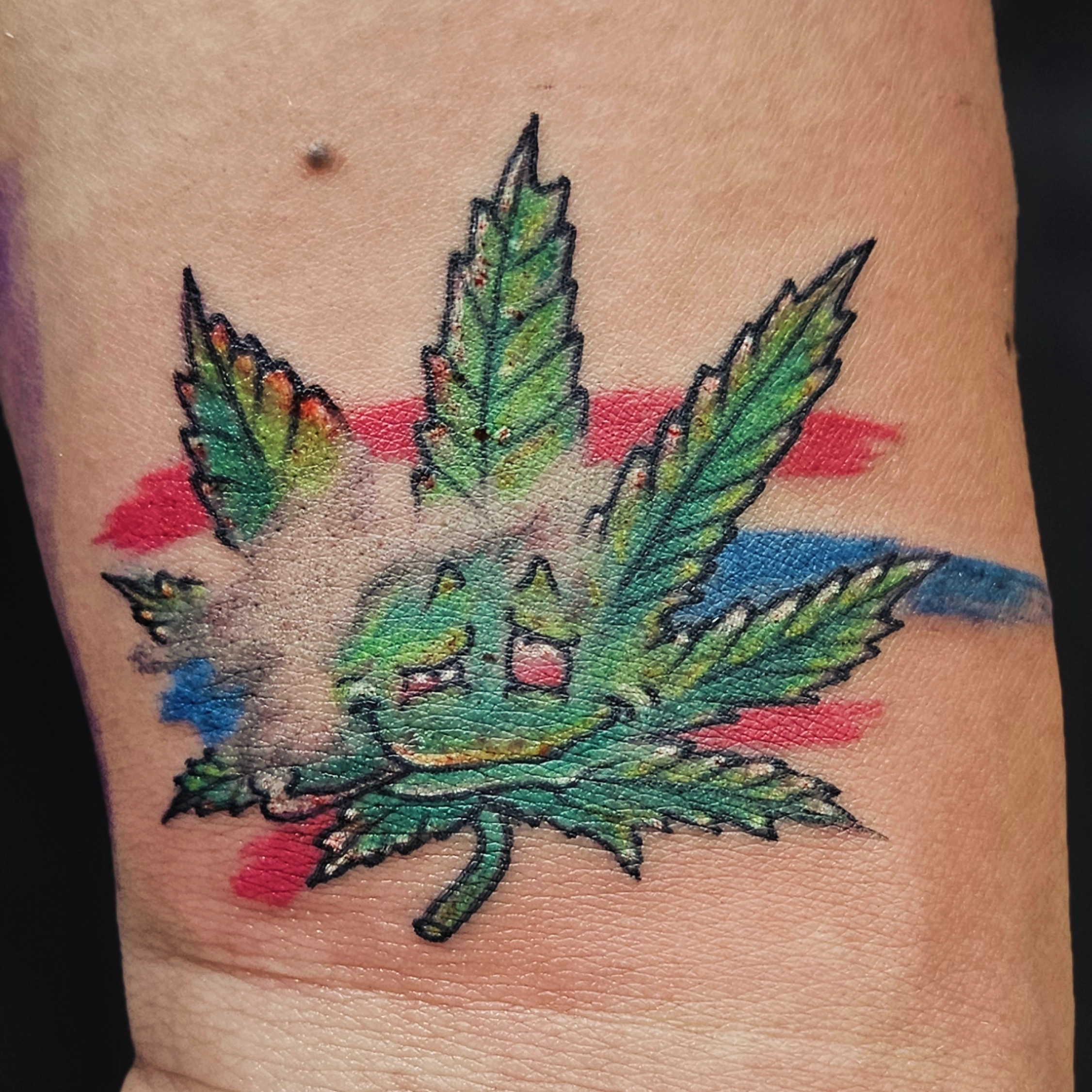 Marijuana, animated, Thailand Flag tattoo, Lethal Ink Tattoo, Phra Tamnak, Pattaya, 2025 Marijuana, animated, Thailand Flag tattoo, Lethal Ink Tattoo, Phra Tamnak, Pattaya, 2025